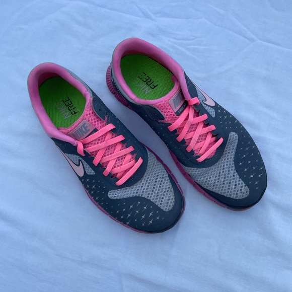 Nike Free 4.0 V2💖 - Picture 4 of 5